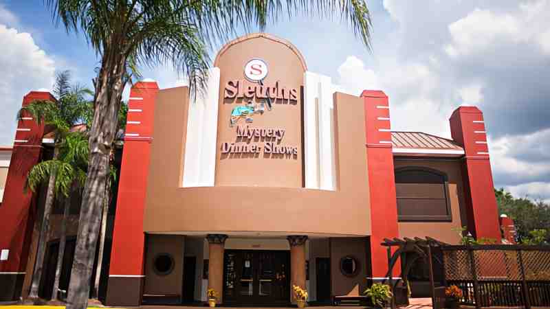 Sleuths Mystery Dinner Theatre